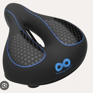 NWT EVERLASTING COMFORT Bike Seat